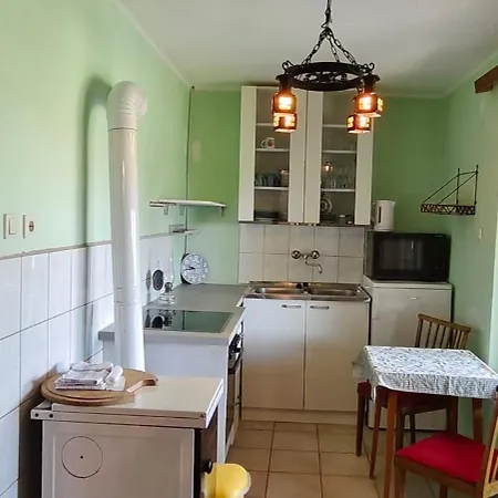 Prázdninový dům Romantisches Ferienhaeuschen In Den Weinbergen Von Mit Schoener Aussicht